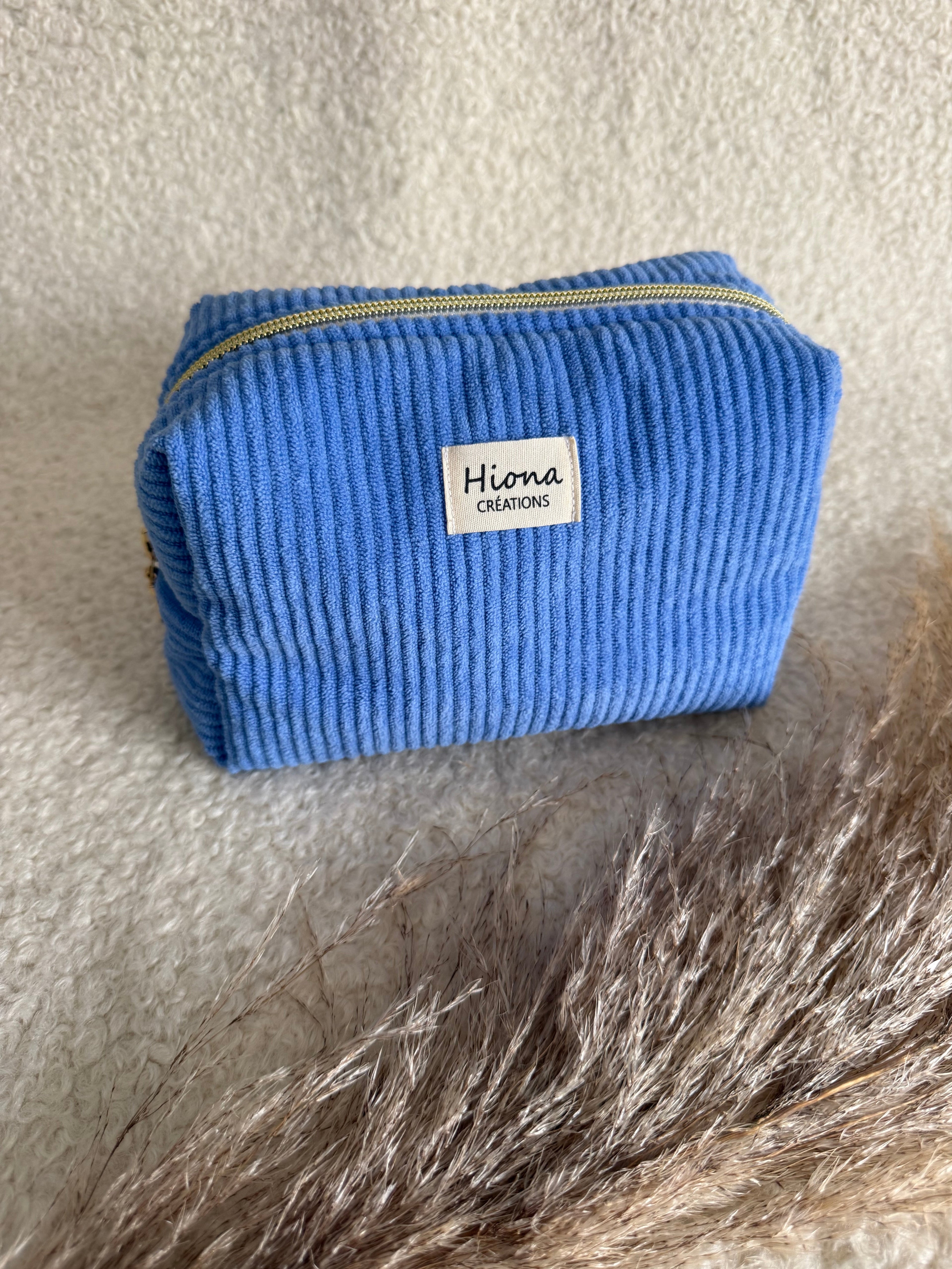 Trousse à maquillage Bleue fleurie Hiona Créations