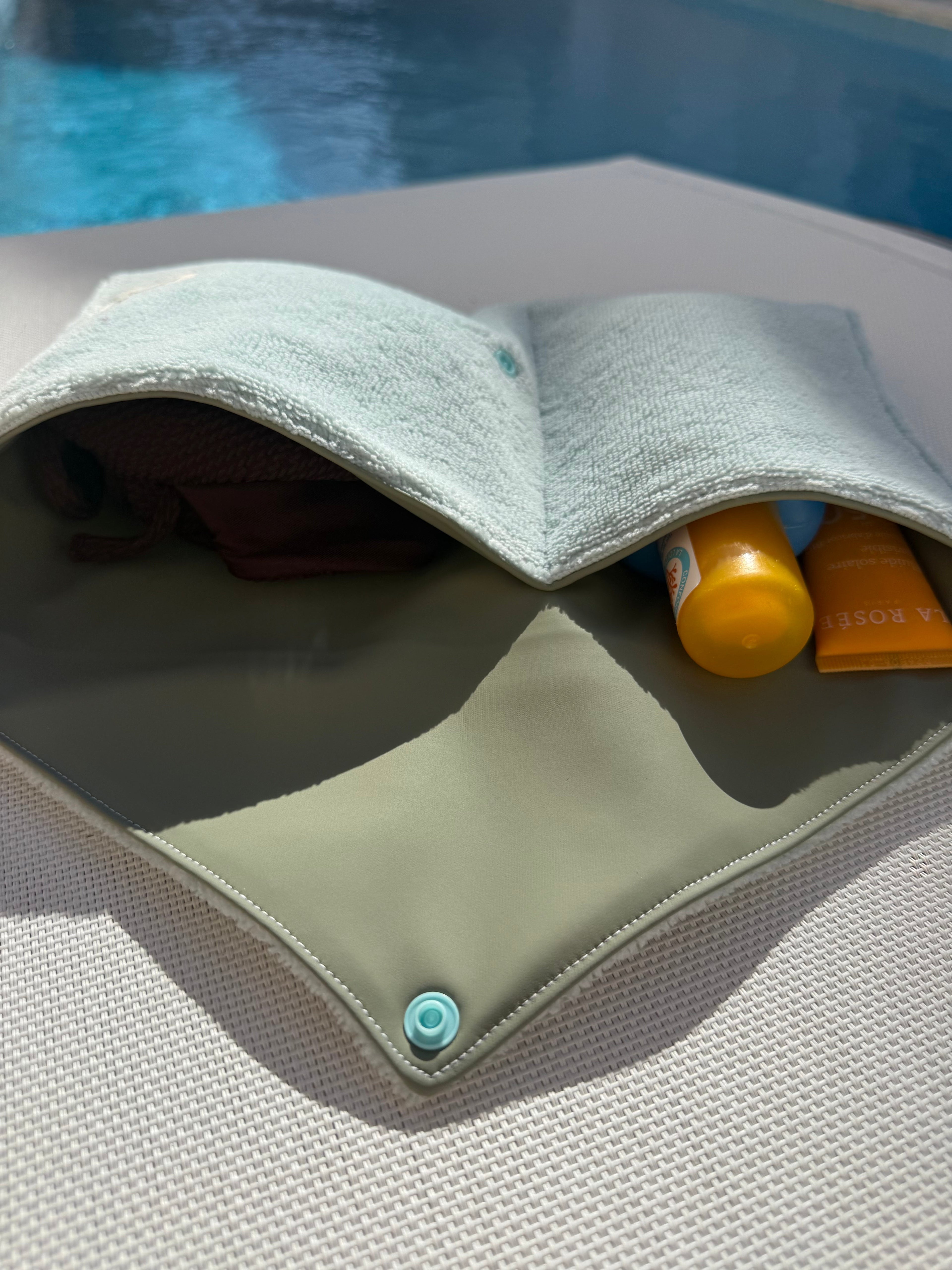 Pochette de plage verte Hiona Créations